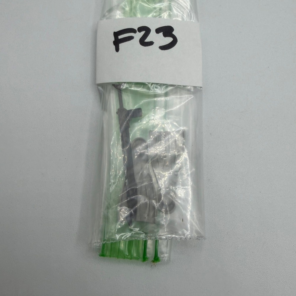 Vintage 1985 GI Joe Eels Frogman Accessories Speargun and Gray Fins Cobra Lot - Picture 7 of 7